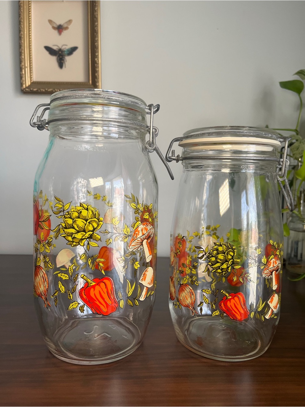 Set of 2 Vtg 1970's Mason Jar Canisters French Arcoroc Spice of Life Mid Century